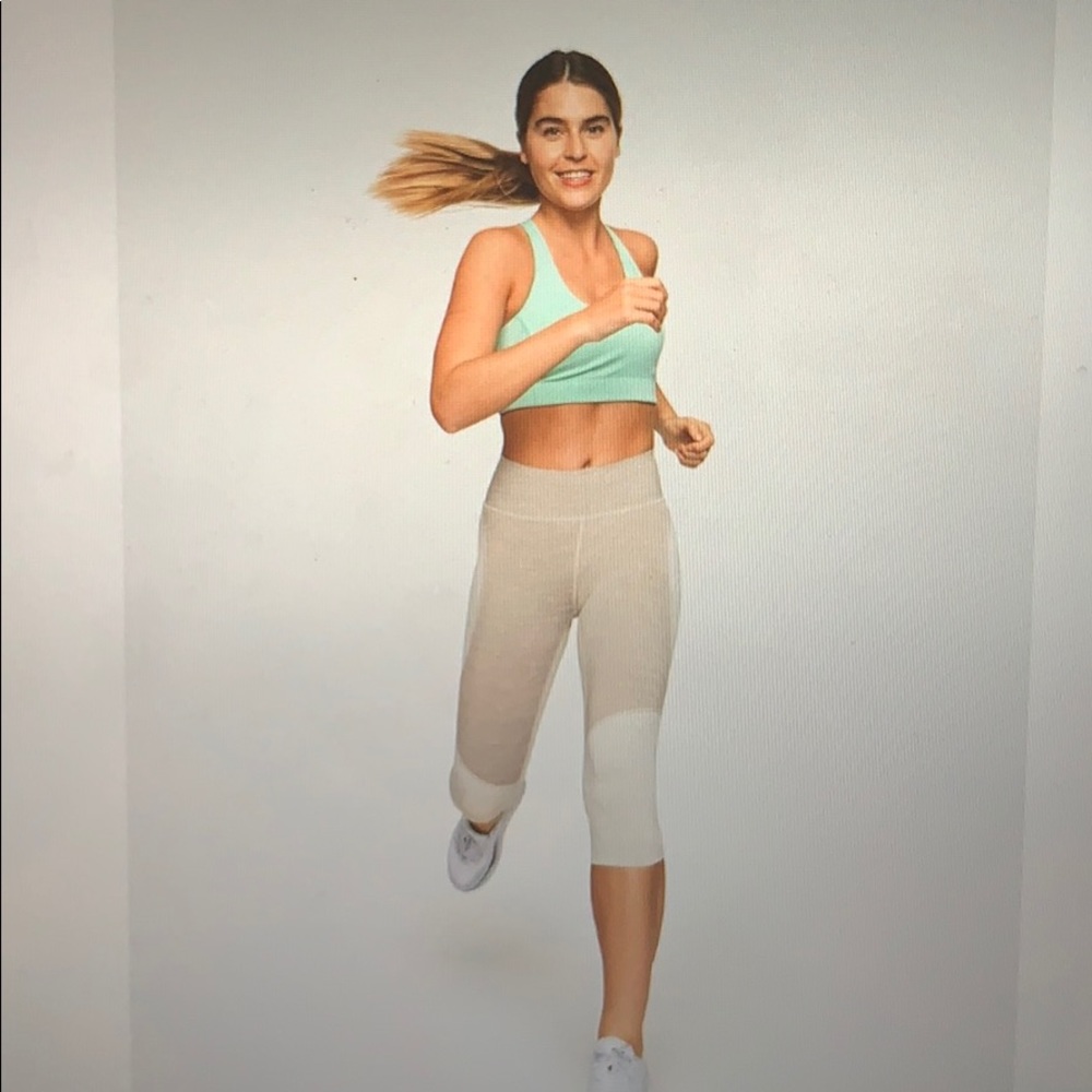 Outdoor Voices leggings - Tri tone kneecap